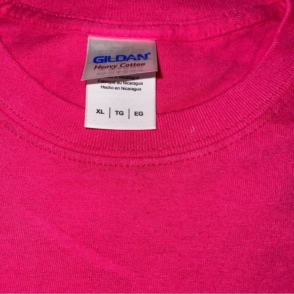 Gildan Armed & Dangerous Women’s Short Sleeve T Shirt Hot Pink Size XL - Picture 4 of 4